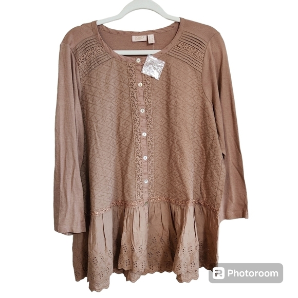 NWT LOGO by Lori Goldstein lace embroidered top - Picture 1 of 11